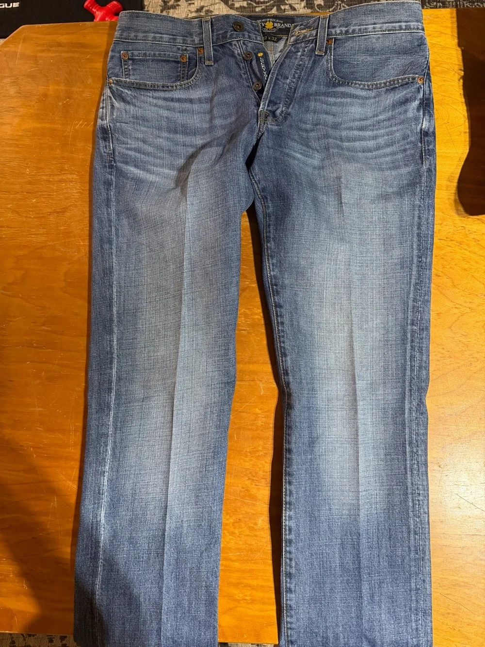 Lucky Brand Light Blue Denim Jeans - Slim Fit 32x32